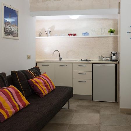 Victoria Apartments Monopoli Eksteriør bilde