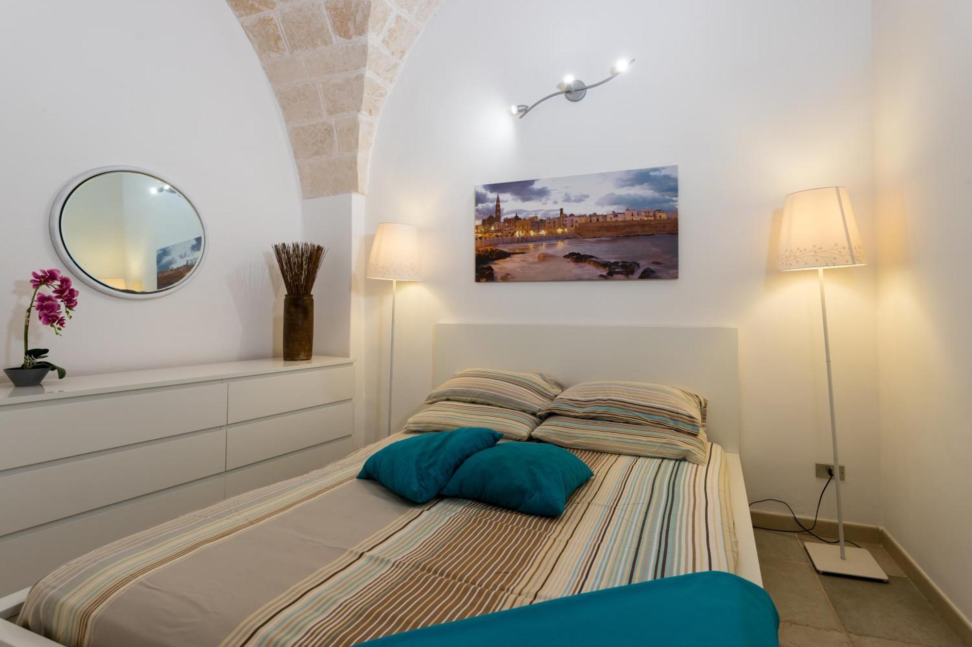 Victoria Apartments Monopoli Eksteriør bilde